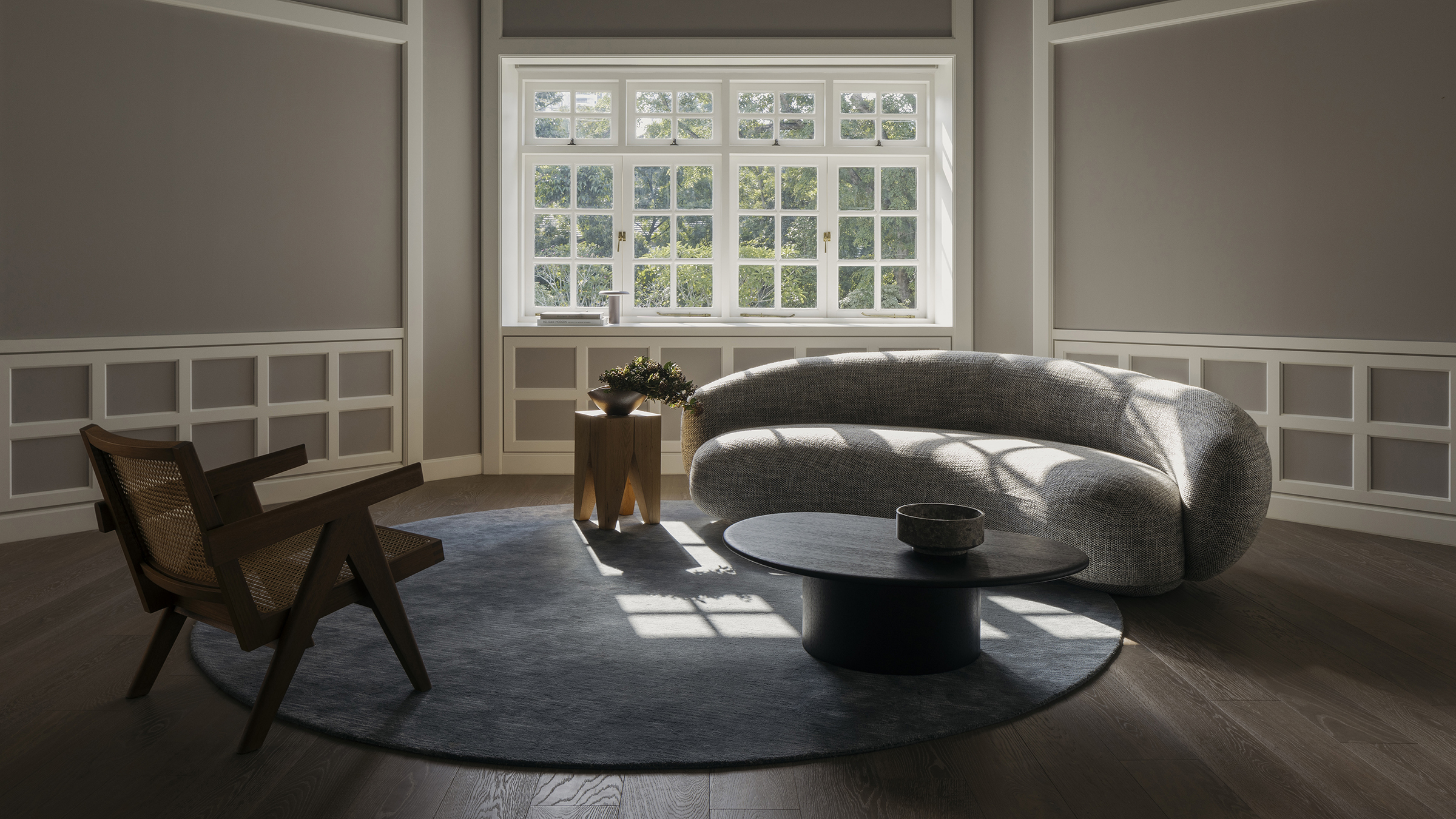 Living room with a natural light coming in