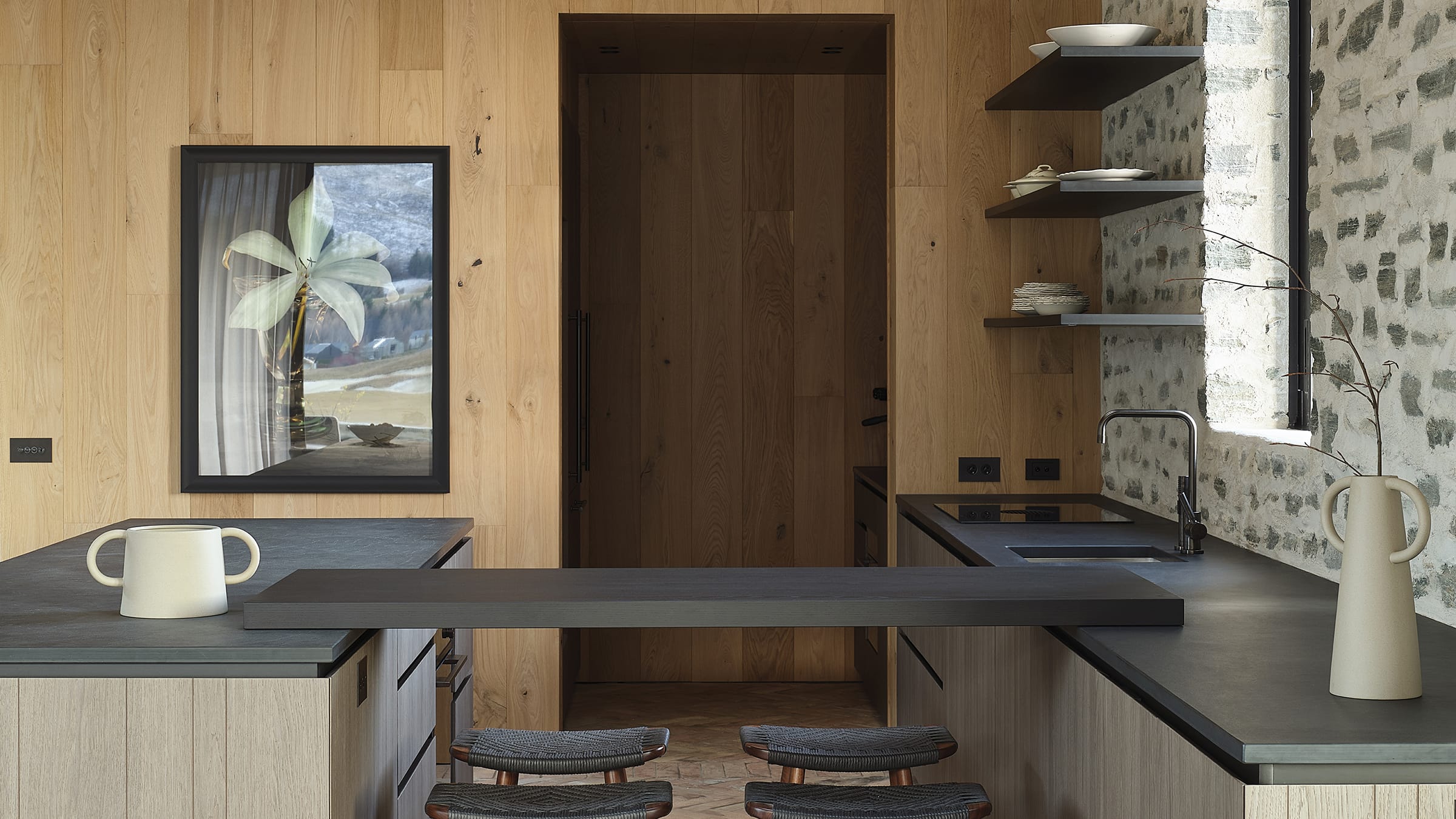 Beautiful look of the kitcehn with contemporary and Integrated styles of fisher and paykel kitchen appliances